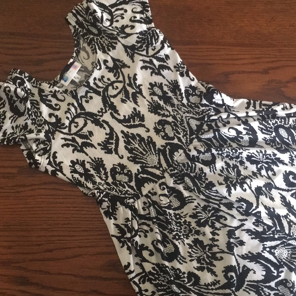 Dot Dot Smile/ LuLaRoe Girls Dress 12/14